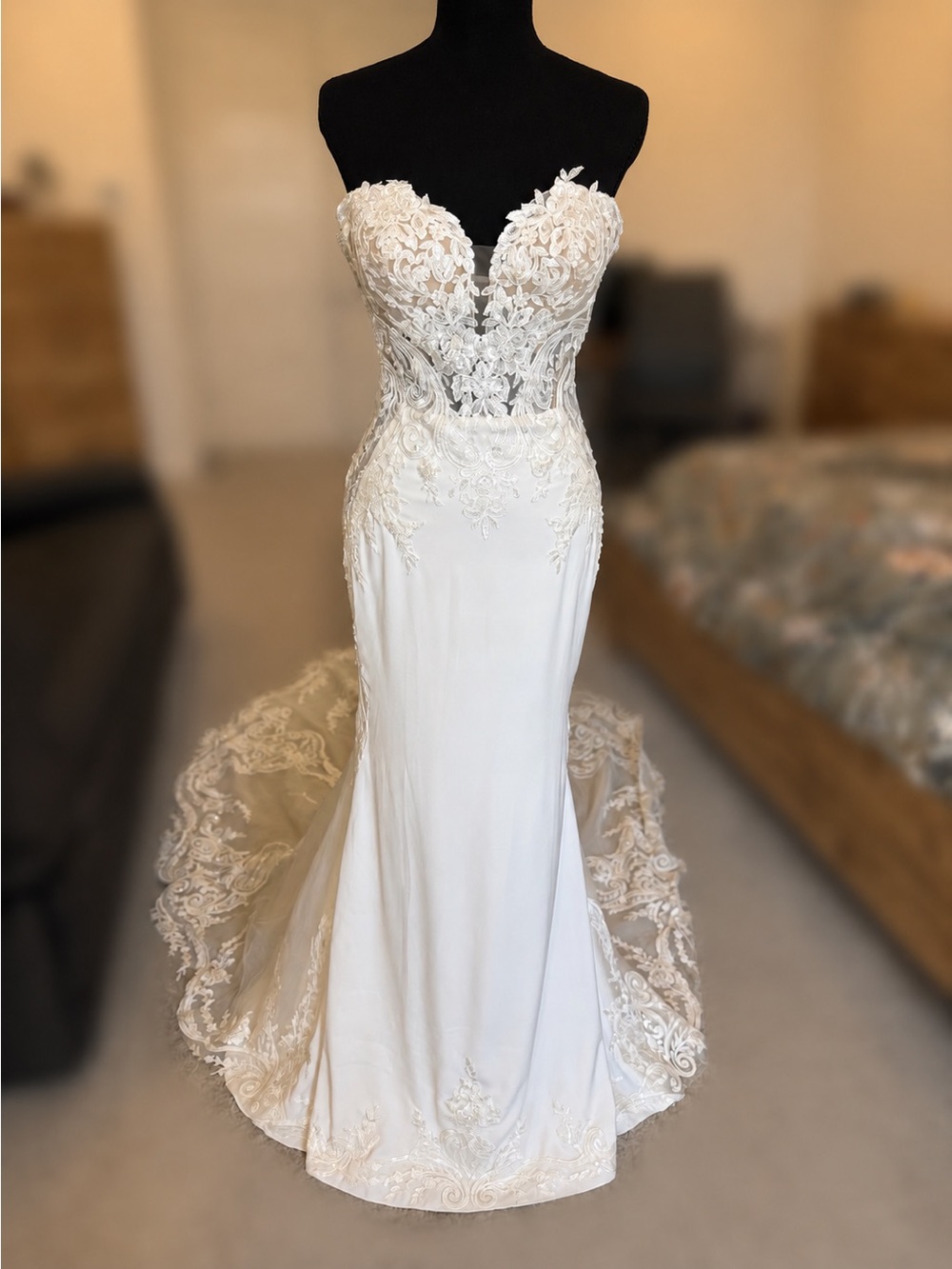 Blue by Enzoani Mermaid Strapless Lace Appliqué Wedding Dress in White